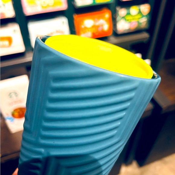 Starbucks Blue Ceramic Soft Touch Tumbler Geometric Hot Insulated Cup 12oz NWT - Picture 7 of 11